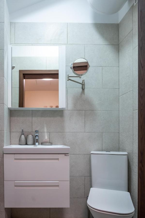 Design 1Bdr Apartment In Top Center - Free Parking 索菲亞 外观 照片